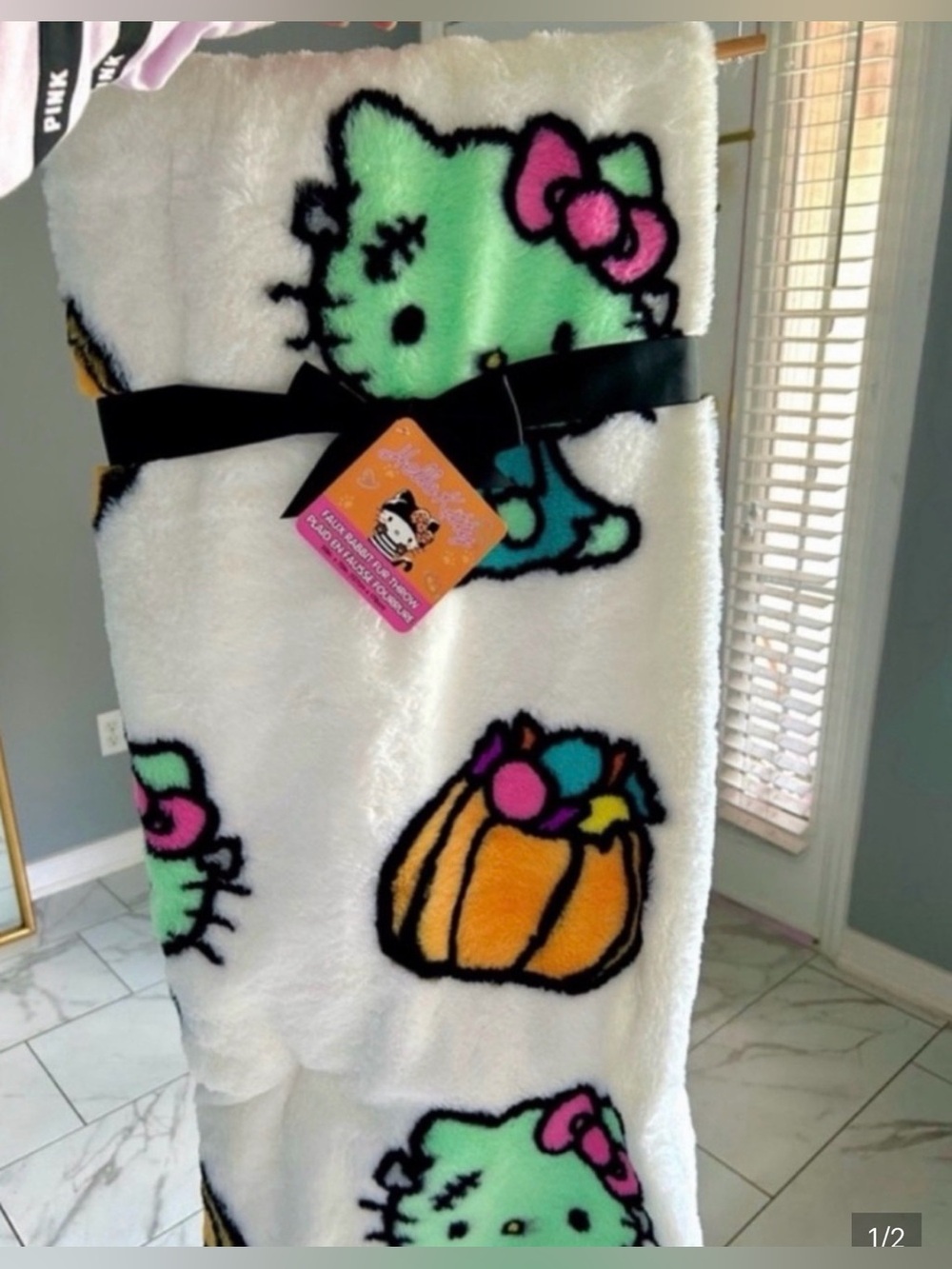 Hello kitty Halloween blanket